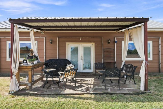 2211 E FM 1518 S, St Hedwig, TX 78152