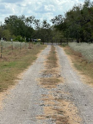 2211 E FM 1518 S, St Hedwig, TX 78152