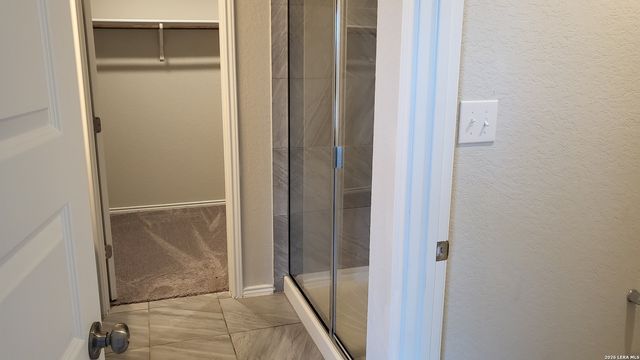 2440 Ayers Dr, Seguin, TX 78155