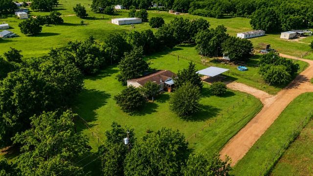 1027 Private Road 4041, Dime Box, TX 77853