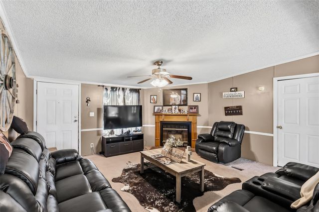 1027 Private Road 4041, Dime Box, TX 77853
