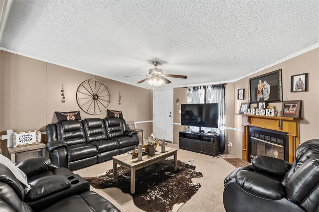 1027 Private Road 4041, Dime Box, TX 77853