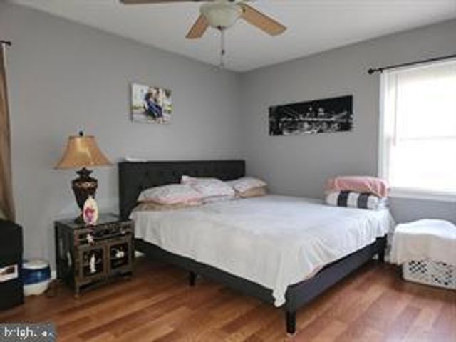 10 GARDENBROOK LN, Willingboro, NJ 08046