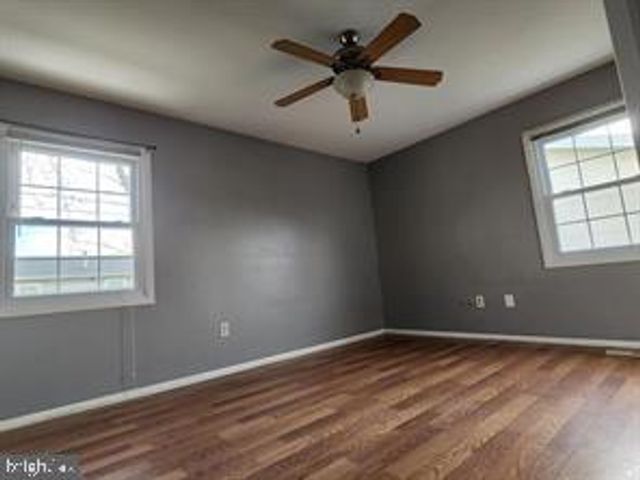 10 GARDENBROOK LN, Willingboro, NJ 08046