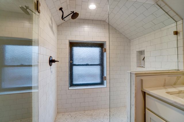 312 E 3rd Street, Newport, KY 41071