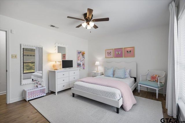 1277 Luann Ln, Tyler, TX 75703