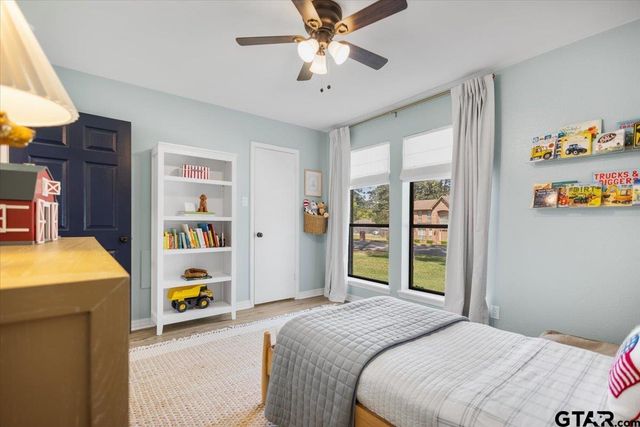 1277 Luann Ln, Tyler, TX 75703