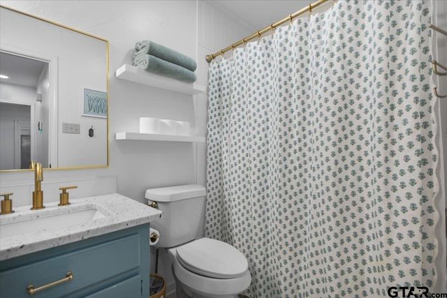 1277 Luann Ln, Tyler, TX 75703