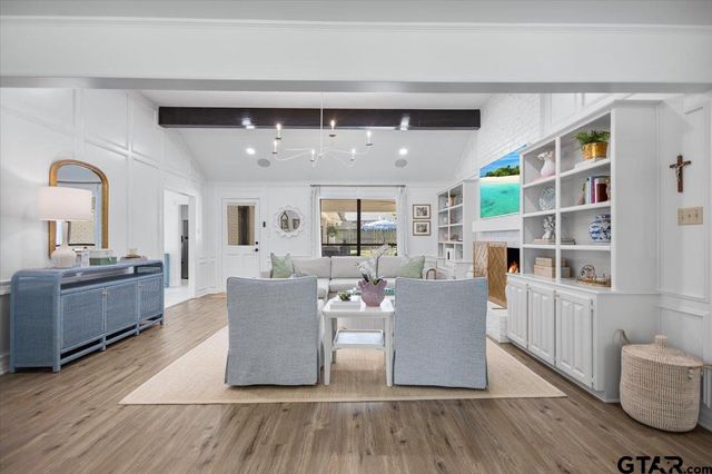 1277 Luann Ln, Tyler, TX 75703