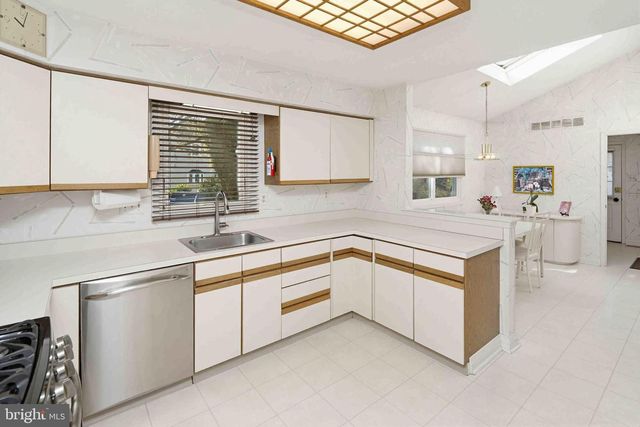 54 ROY LN, Huntingdon Valley, PA 19006