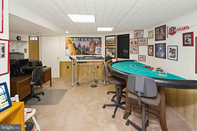 54 ROY LN, Huntingdon Valley, PA 19006