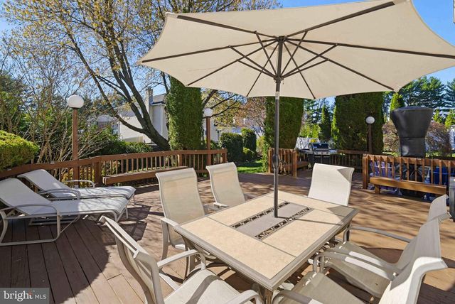 54 ROY LN, Huntingdon Valley, PA 19006