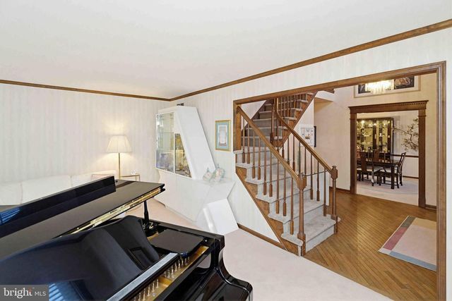 54 ROY LN, Huntingdon Valley, PA 19006