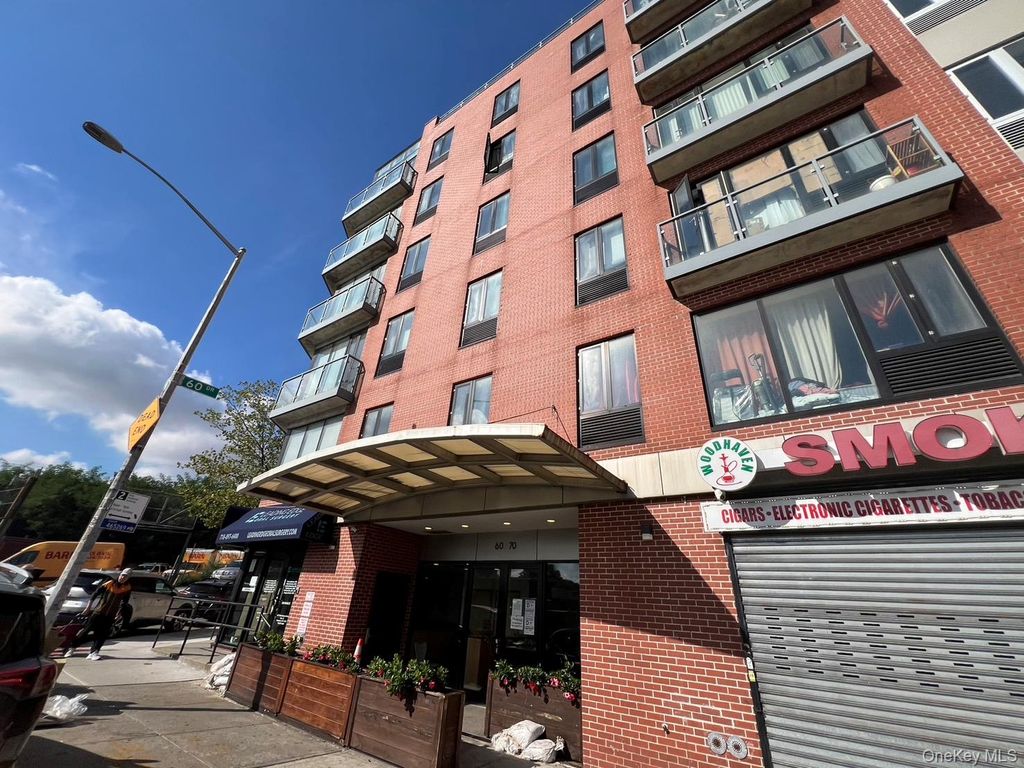 6070 Woodhaven Boulevard 3H, Elmhurst, NY 11373