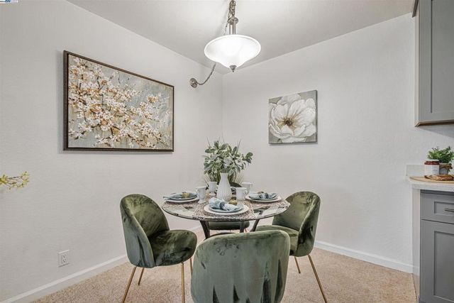 14101 e 14th 204, San Leandro, CA 94578
