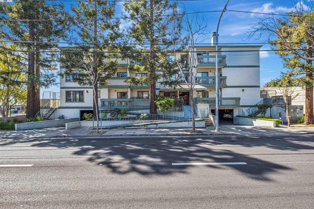 14101 e 14th 204, San Leandro, CA 94578