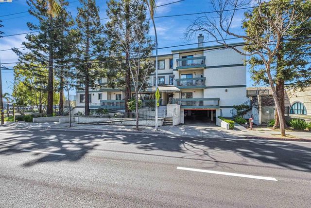 14101 e 14th 204, San Leandro, CA 94578