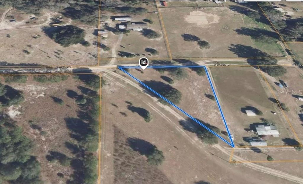 17930 SE 95TH STREET ROAD, Ocklawaha, FL 32179