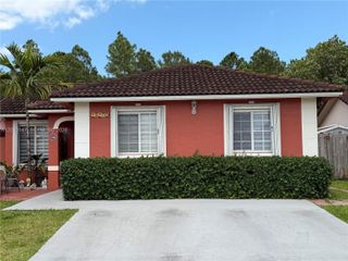 18109 SW 142nd Ct, Miami, FL 33177