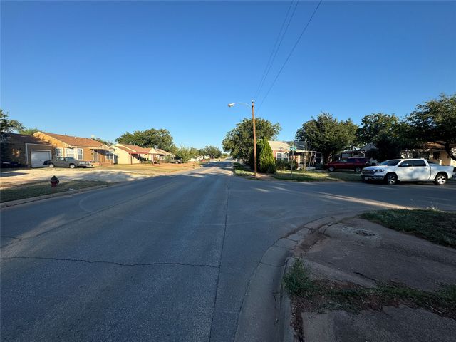 1726 Park Avenue, Abilene, TX 79603
