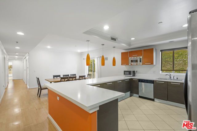 10633 Eastborne Avenue, Los Angeles, CA 90024