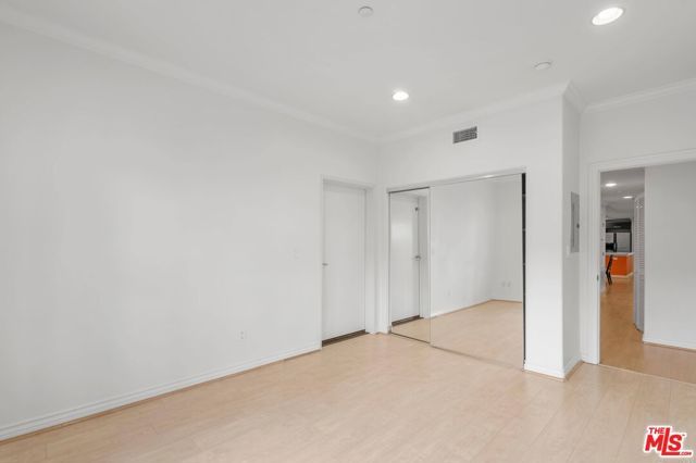 10633 Eastborne Avenue, Los Angeles, CA 90024