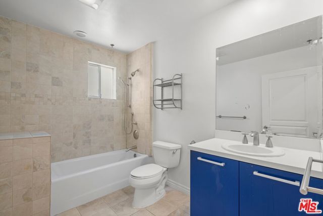 10633 Eastborne Avenue, Los Angeles, CA 90024