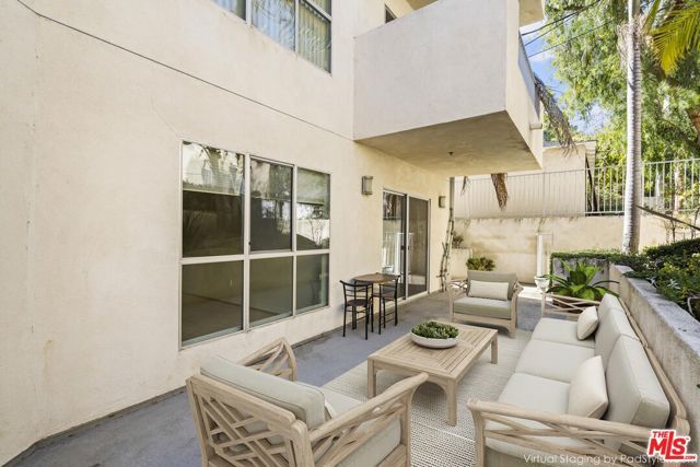 10633 Eastborne Avenue, Los Angeles, CA 90024