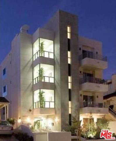 10633 Eastborne Avenue, Los Angeles, CA 90024