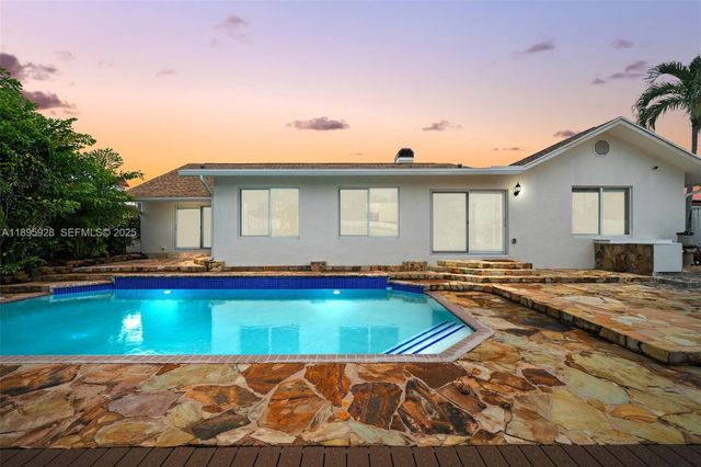 1412 NE 53rd Ct, Fort Lauderdale, FL 33334