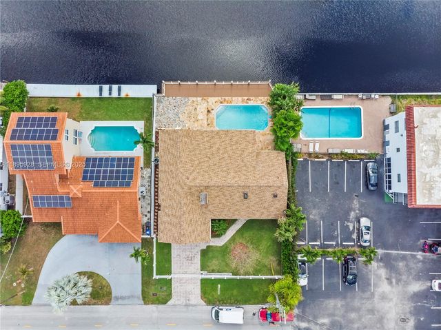 1412 NE 53rd Ct, Fort Lauderdale, FL 33334