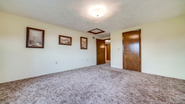 10245 W Penn Corner, Polo, IL 61064
