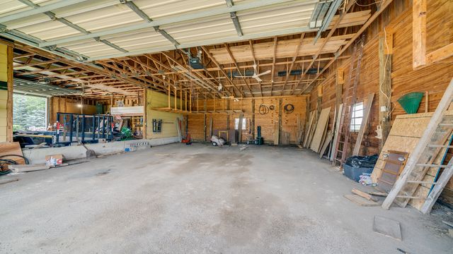 10245 W Penn Corner, Polo, IL 61064
