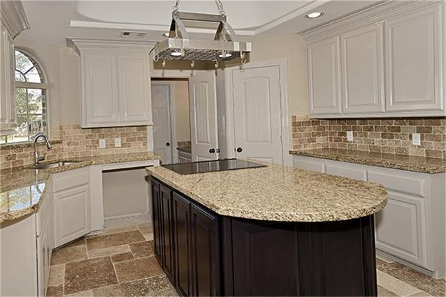 513 Cactus Drive, Conroe, TX 77385