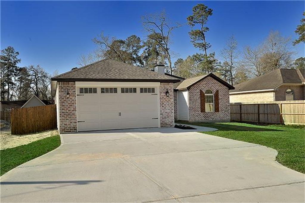 513 Cactus Drive, Conroe, TX 77385