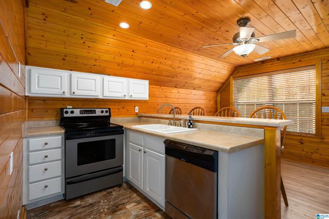 2109 BOWMAN CIRCLE, Pell City, AL 35125