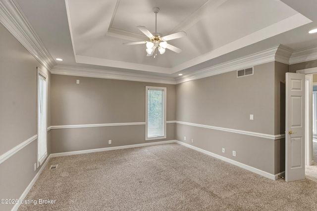 7701 Kendrick Crossing Ln, Louisville, KY 40291