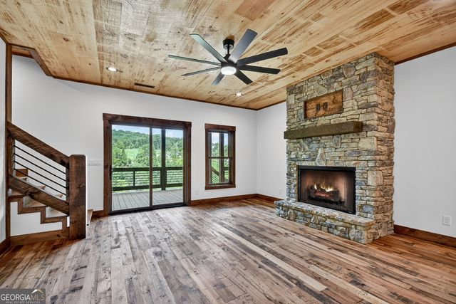 411 Amber Ridge, Blue Ridge, GA 30513