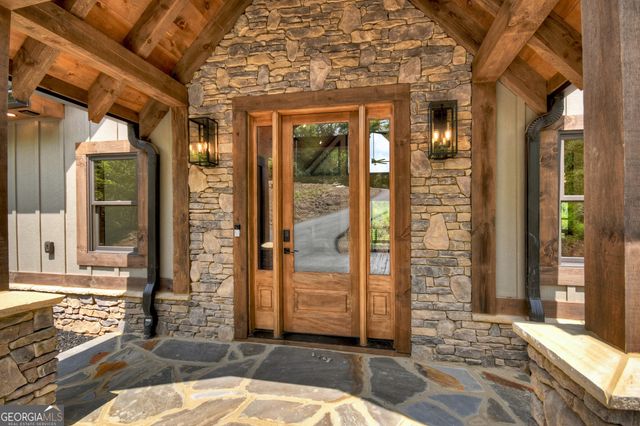 411 Amber Ridge, Blue Ridge, GA 30513