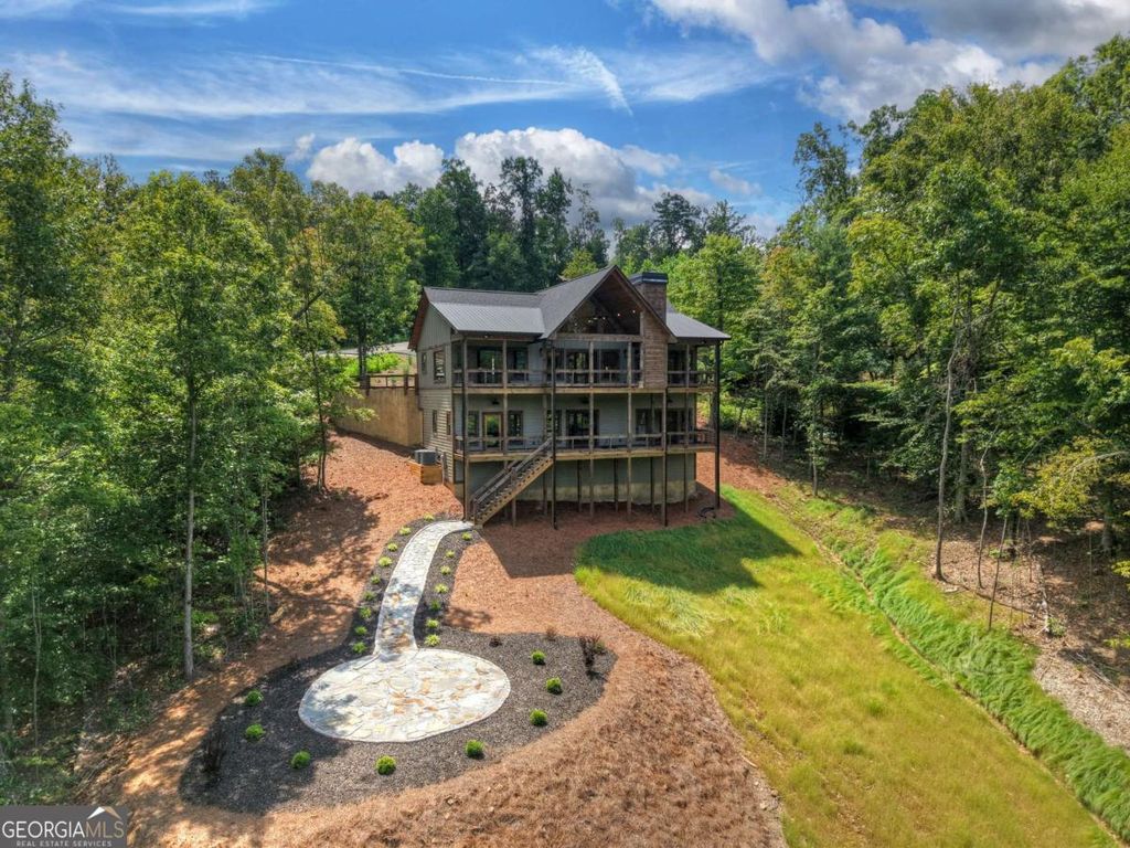 411 Amber Ridge, Blue Ridge, GA 30513