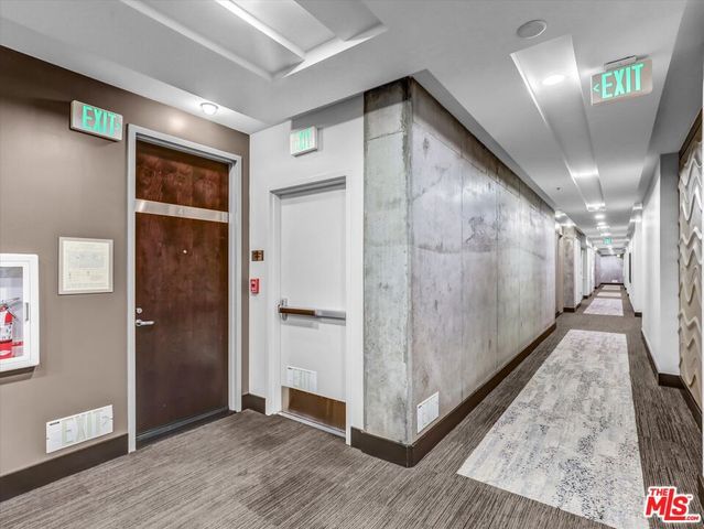 1111 S Grand Avenue 412, Los Angeles, CA 90015