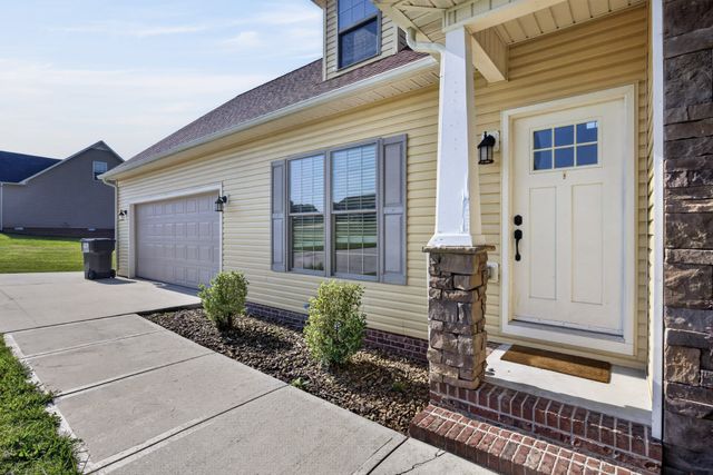 4704 Ellen Cir, Cookeville, TN 38501