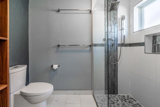 1914 E Beck Lane, Phoenix, AZ 85022
