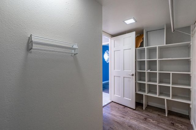1914 E Beck Lane, Phoenix, AZ 85022