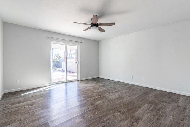 1914 E Beck Lane, Phoenix, AZ 85022