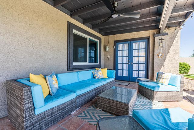 1914 E Beck Lane, Phoenix, AZ 85022