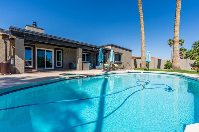 1914 E Beck Lane, Phoenix, AZ 85022