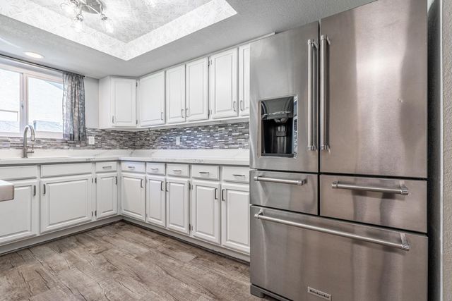 1914 E Beck Lane, Phoenix, AZ 85022