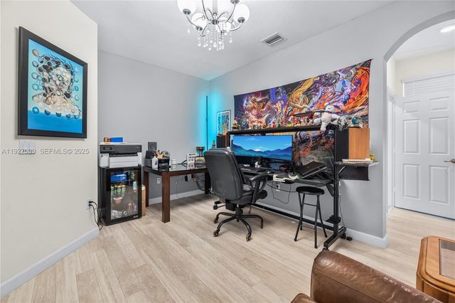 3461 SE 1st St, Homestead, FL 33033