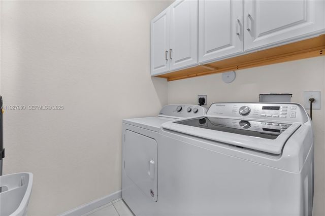 3461 SE 1st St, Homestead, FL 33033